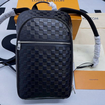 Franco Shops - Louis Vuittons  - 9610