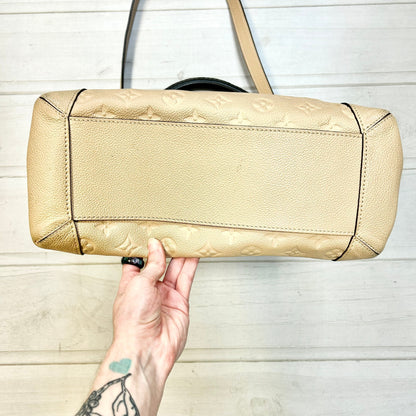 Handbag Luxury Designer By Louis Vuitton  Size: Large