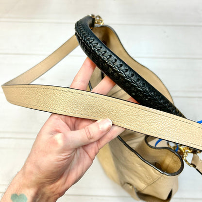 Handbag Luxury Designer By Louis Vuitton  Size: Large