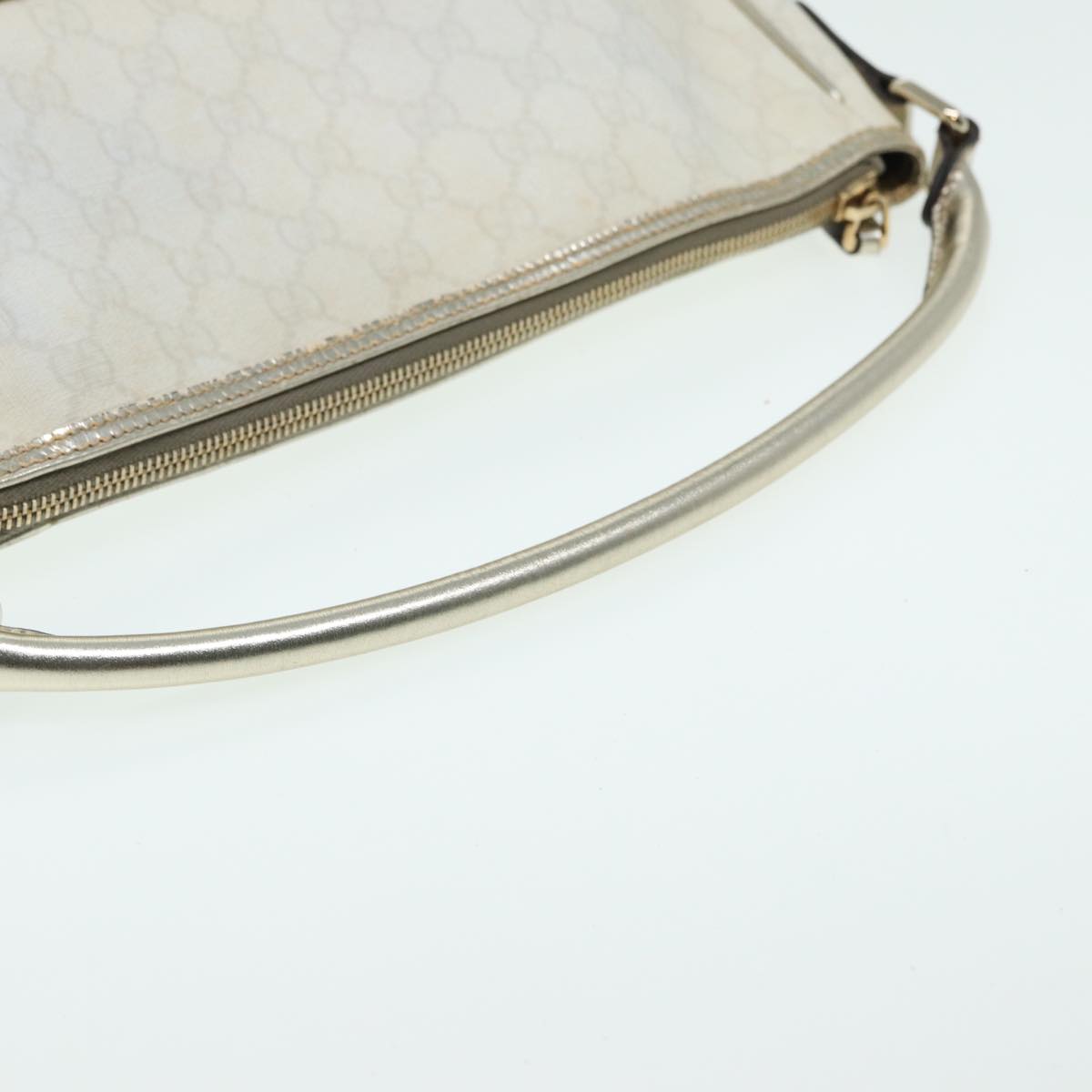 Gucci GG canvas