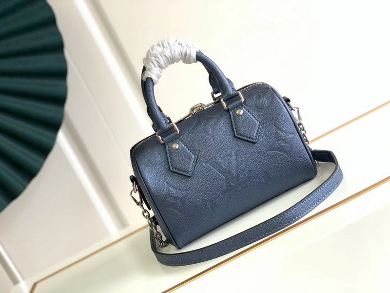 Franco Shops - Louis Vuittons  - 15286