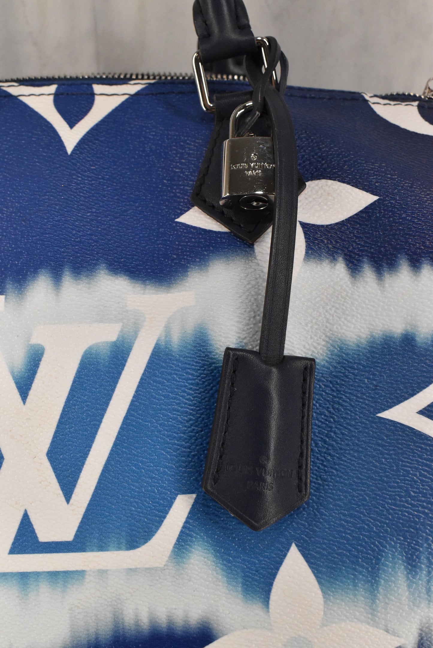 Louis Vuitton Crossbody Designer