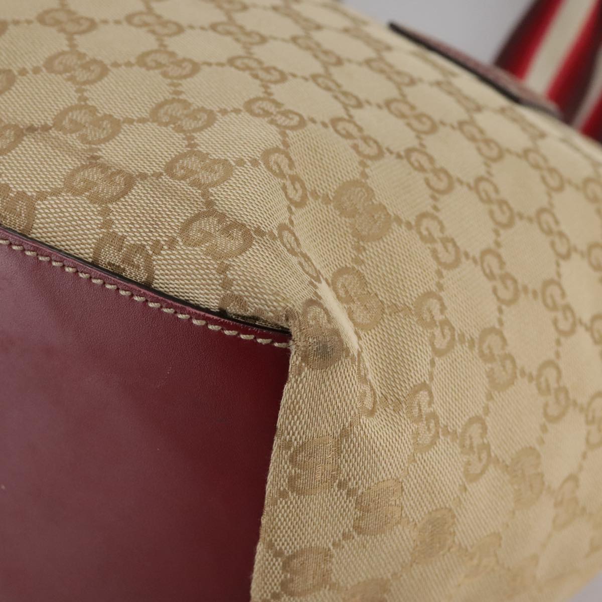 Gucci GG canvas