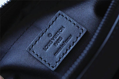 Franco Shops - Louis Vuittons  - 9934
