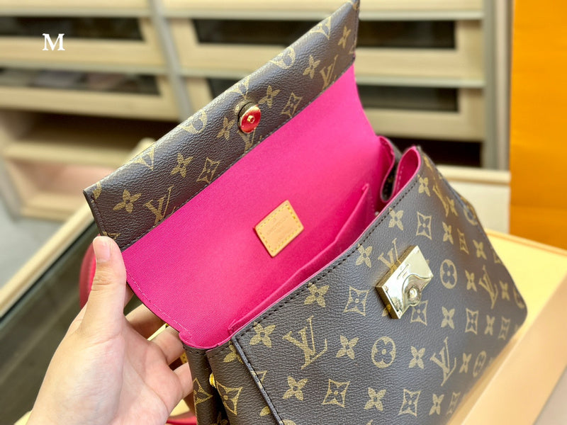 Franco Shops - Louis Vuittons  - 15016