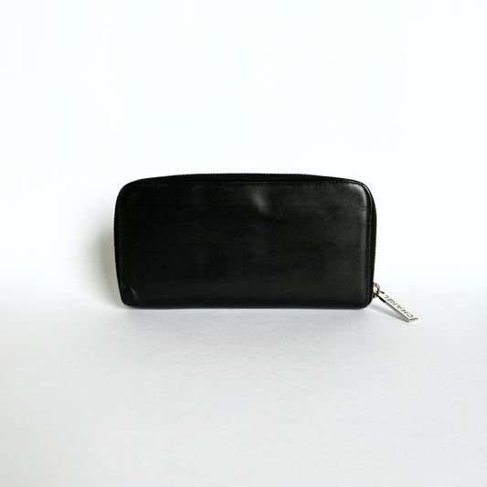 Chanel CC Zipper Wallet in Black Lambskin Leather