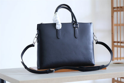 Franco Shops - Louis Vuittons  - 9823