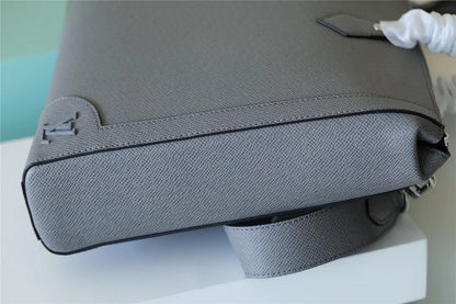 Franco Shops - Louis Vuittons  - 9796