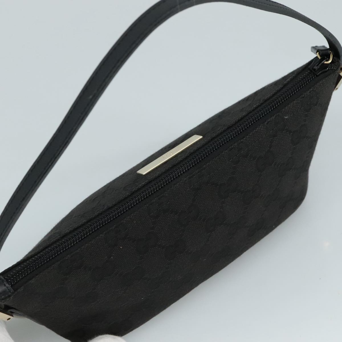 Gucci Baguette