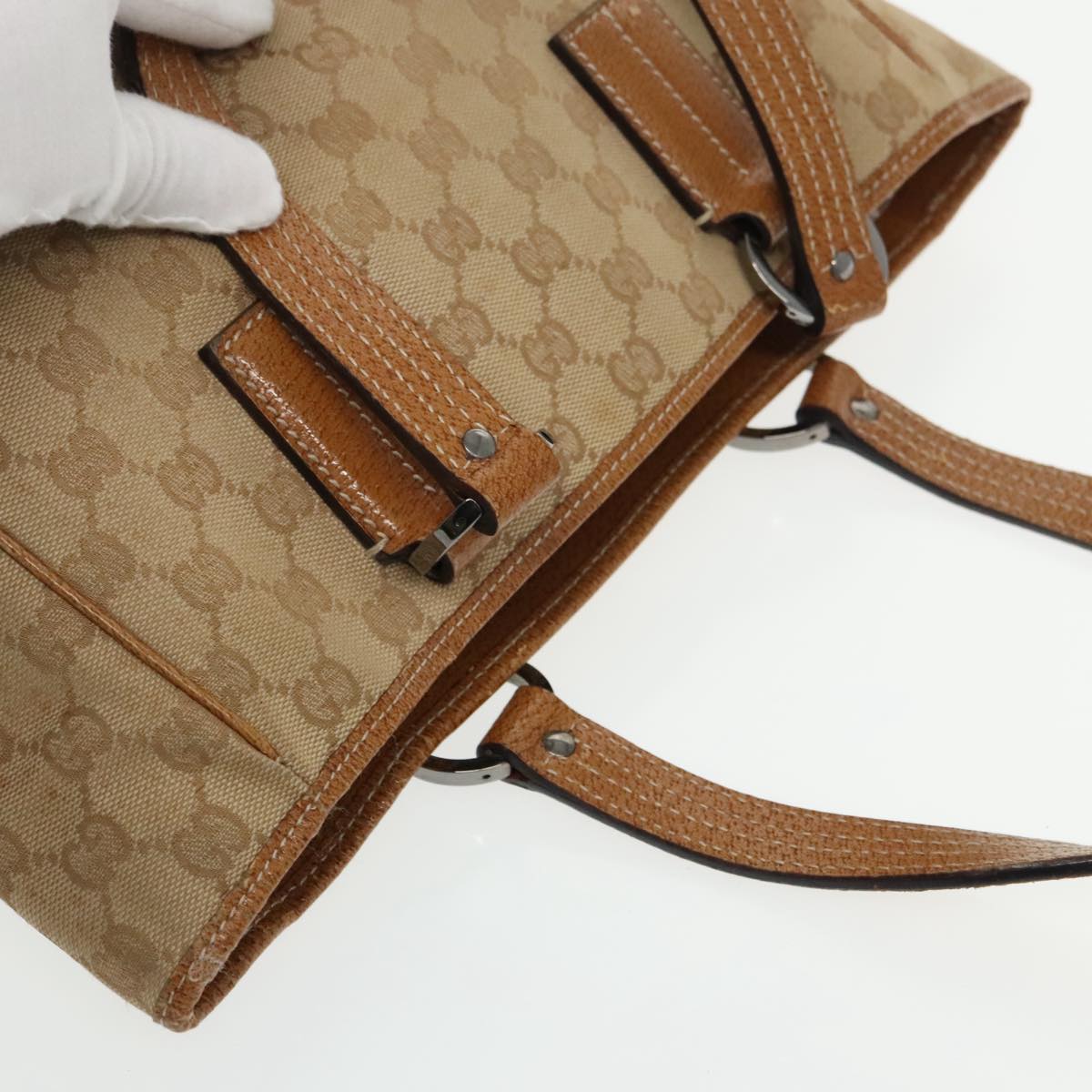 Gucci --