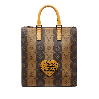 LOUIS VUITTON x Nigo Monogram Sac Plat Cross Satchel