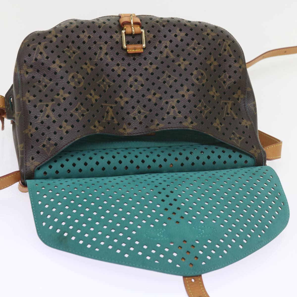 Louis Vuitton Saumur