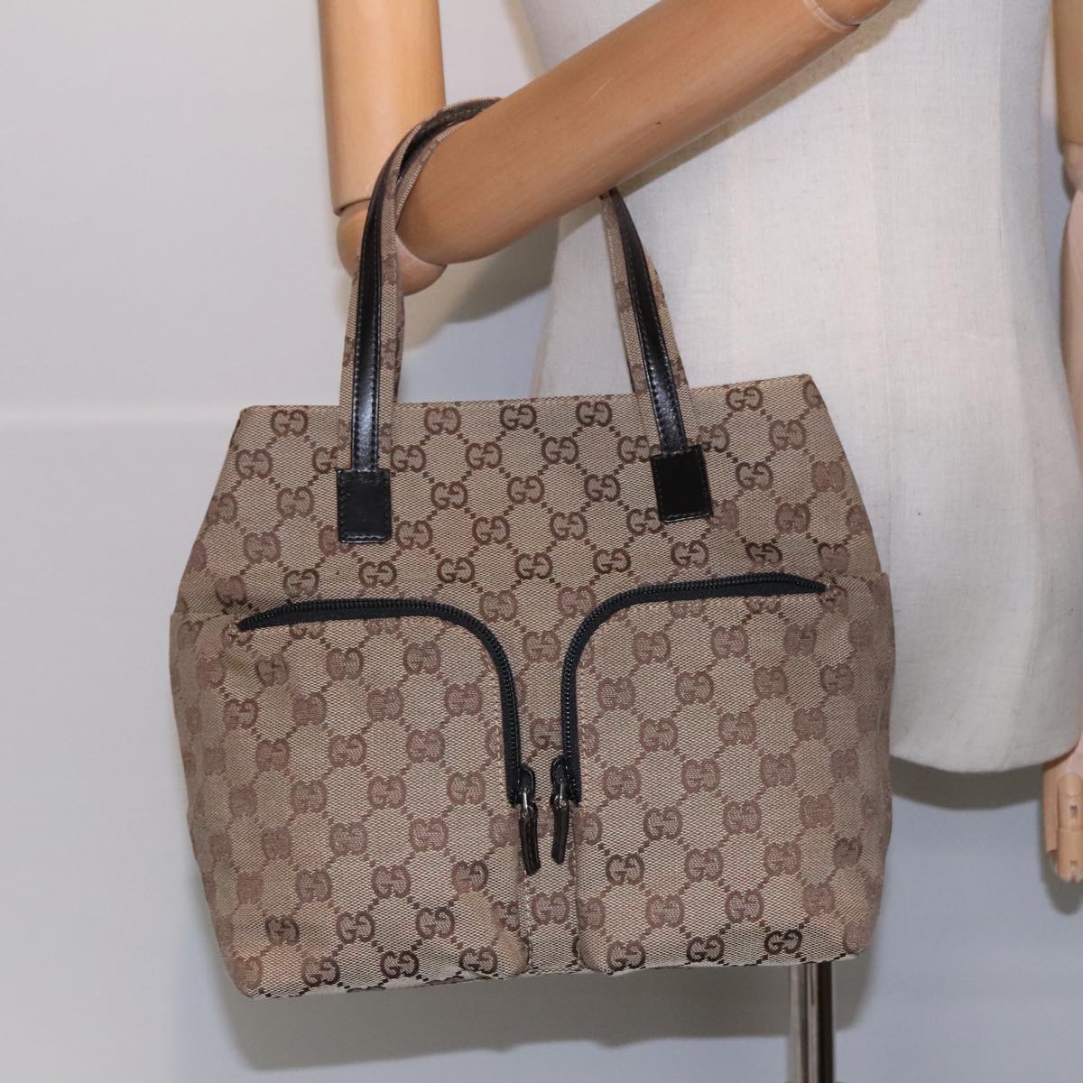 Gucci Envelope Pouch