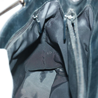 Gucci --