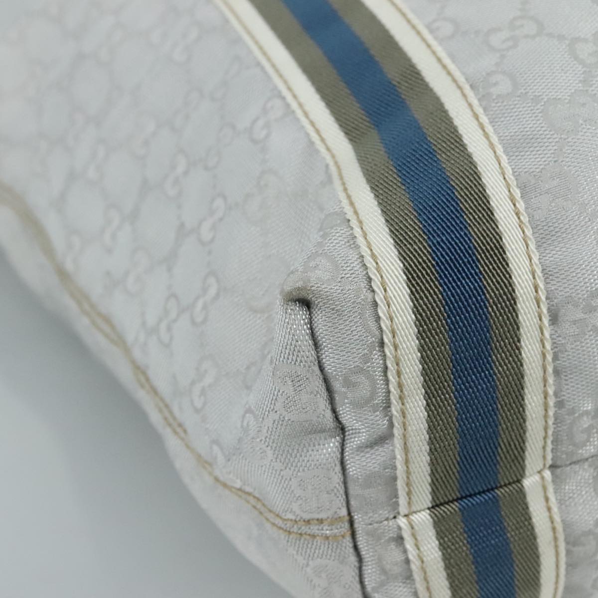 Gucci GG canvas