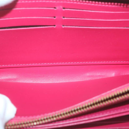 Louis Vuitton Zippy wallet