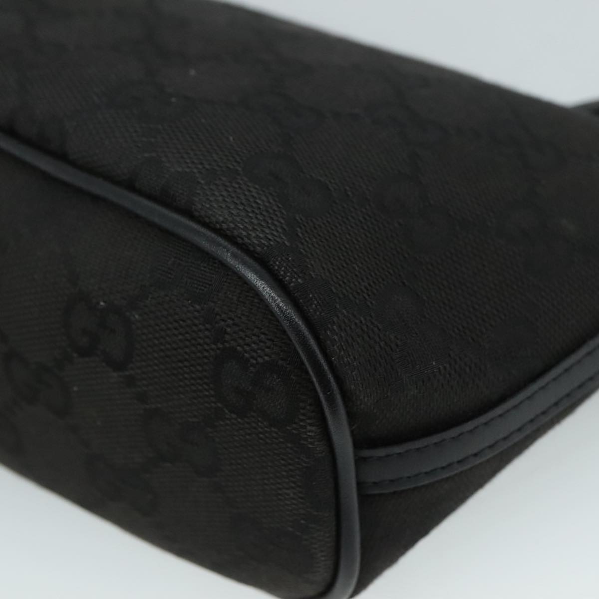 Gucci Baguette