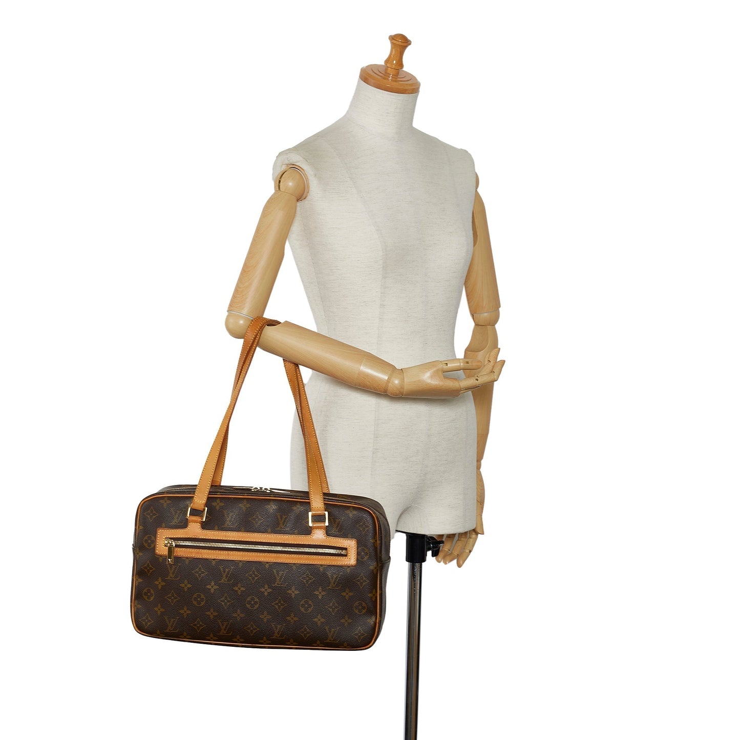 LOUIS VUITTON Monogram Cite GM Shoulder Bag