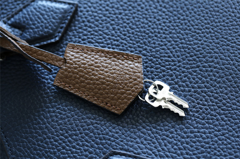 Franco Shops - Louis Vuittons  - 9885
