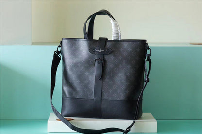 Franco Shops - Louis Vuittons  - 9801