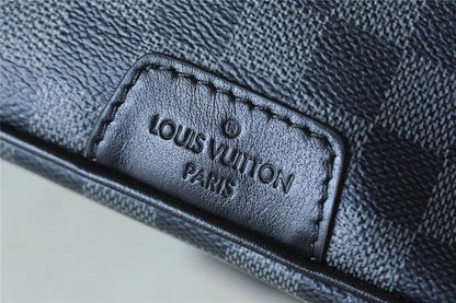 Franco Shops - Louis Vuittons  - 9933