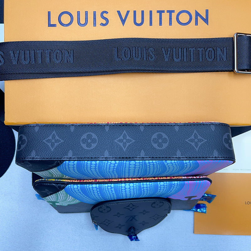 Franco Shops - Louis Vuittons  - 10056