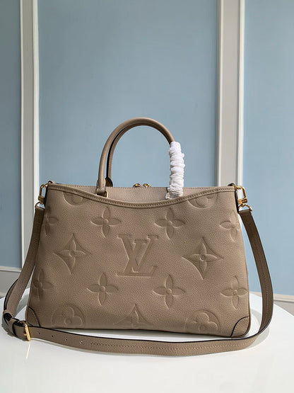 Franco Shops - Louis Vuittons  - 15408