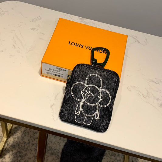 Franco Shops - Louis Vuittons  - 9273