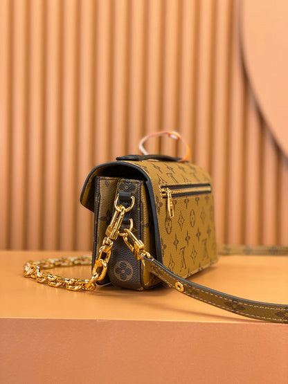 Franco Shops - Louis Vuittons  - 15377