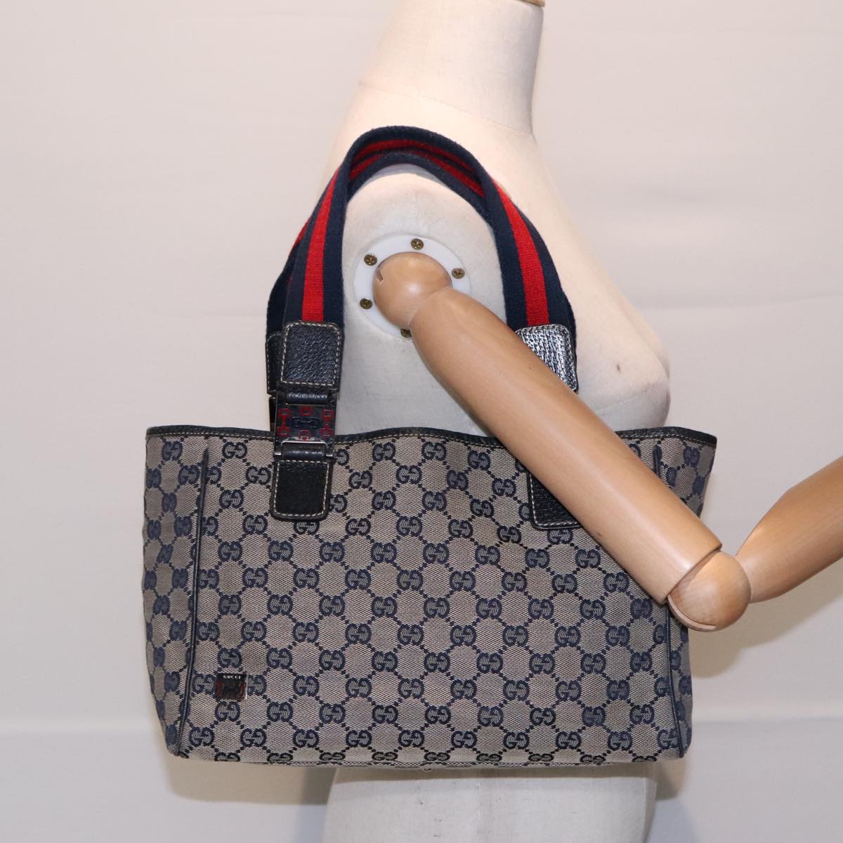 Gucci Sherry