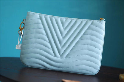 Franco Shops - Louis Vuittons  - 9237