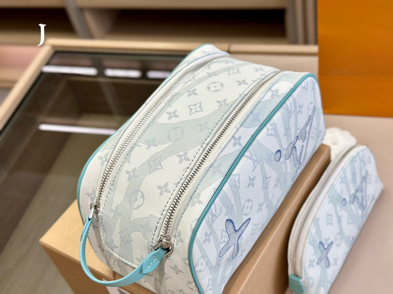Franco Shops - Louis Vuittons  - 14939