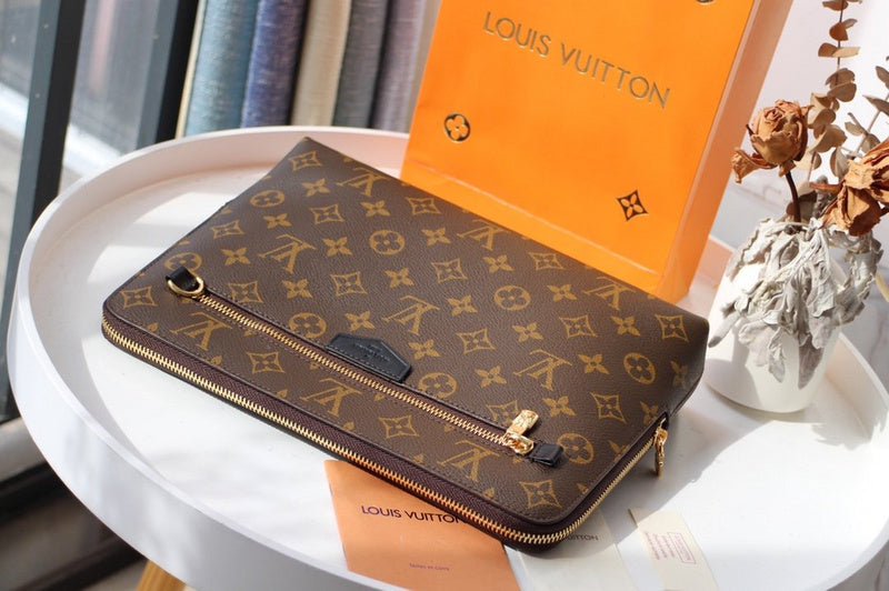 Franco Shops - Louis Vuittons  - 15541