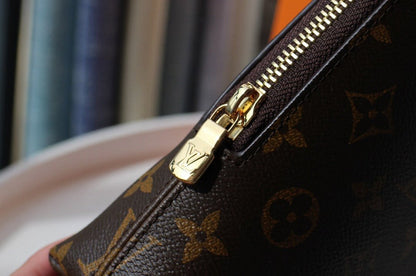 Franco Shops - Louis Vuittons  - 15541