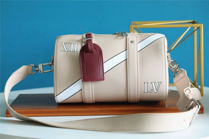 Franco Shops - Louis Vuittons  - 9432