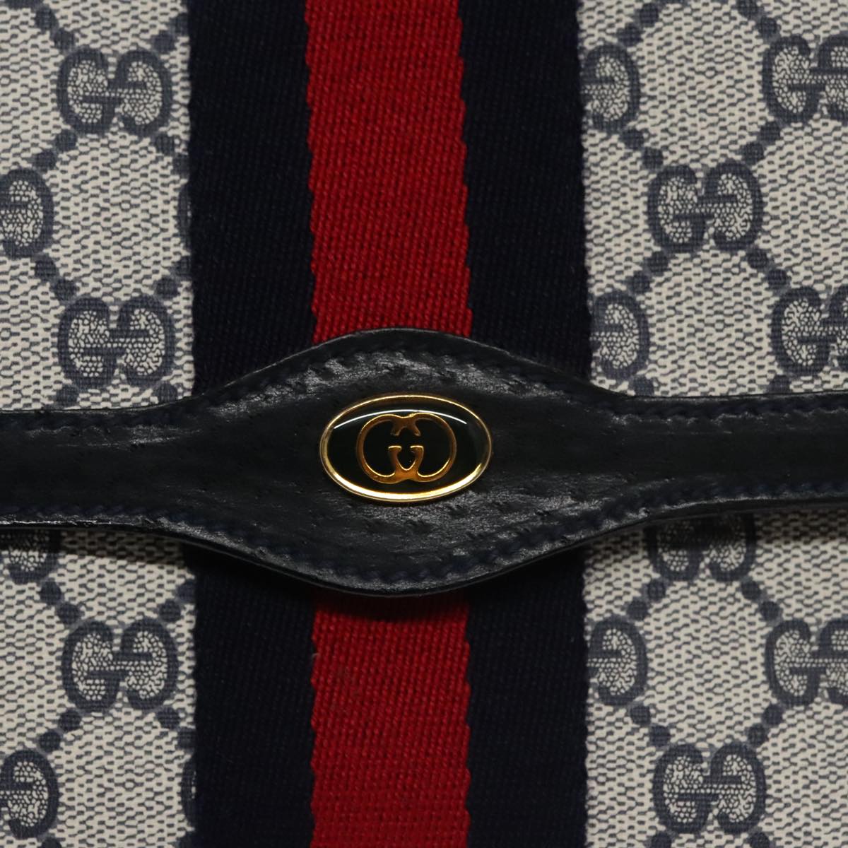 Gucci GG canvas