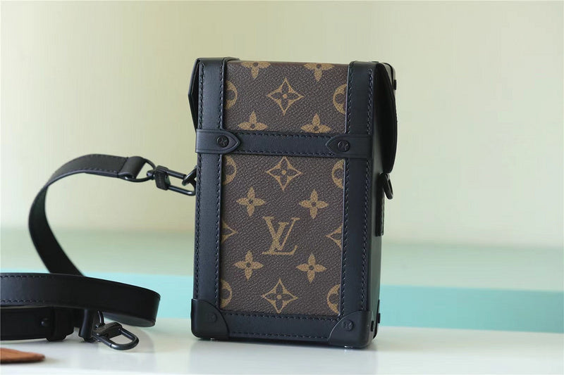 Franco Shops - Louis Vuittons  - 9960