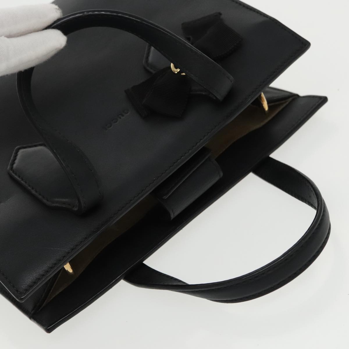 Gucci Ribbon