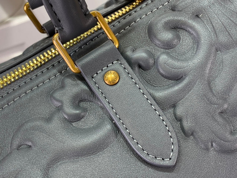 Franco Shops - Louis Vuittons  - 15252