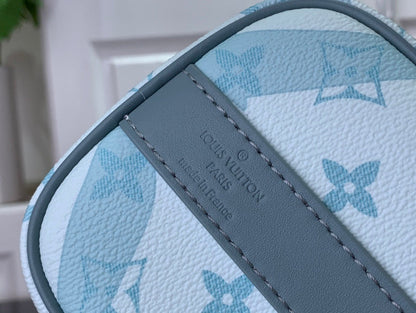 Franco Shops - Louis Vuittons  - 15228