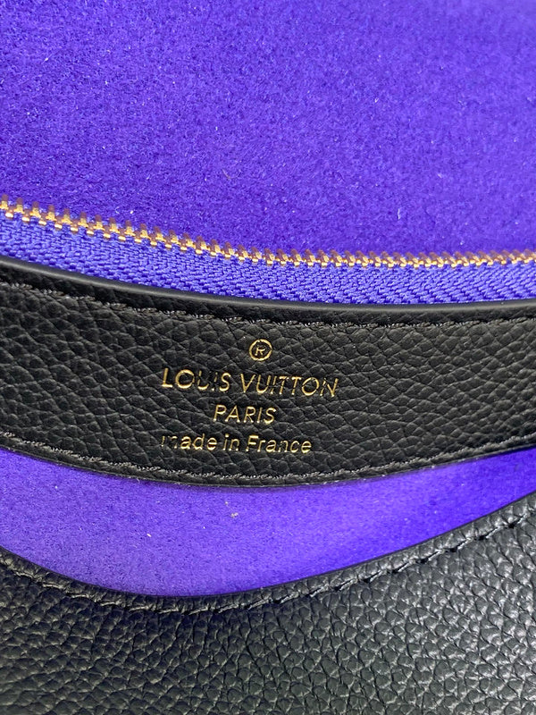 Franco Shops - Louis Vuittons  - 15692
