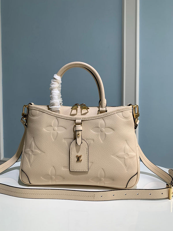 Franco Shops - Louis Vuittons  - 15406