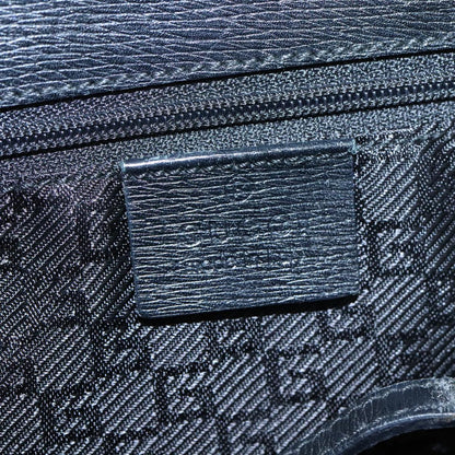 Gucci Square G