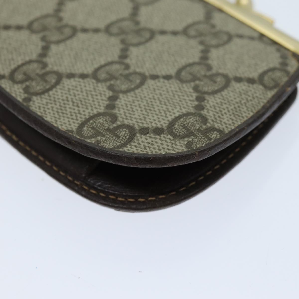 Gucci GG pattern