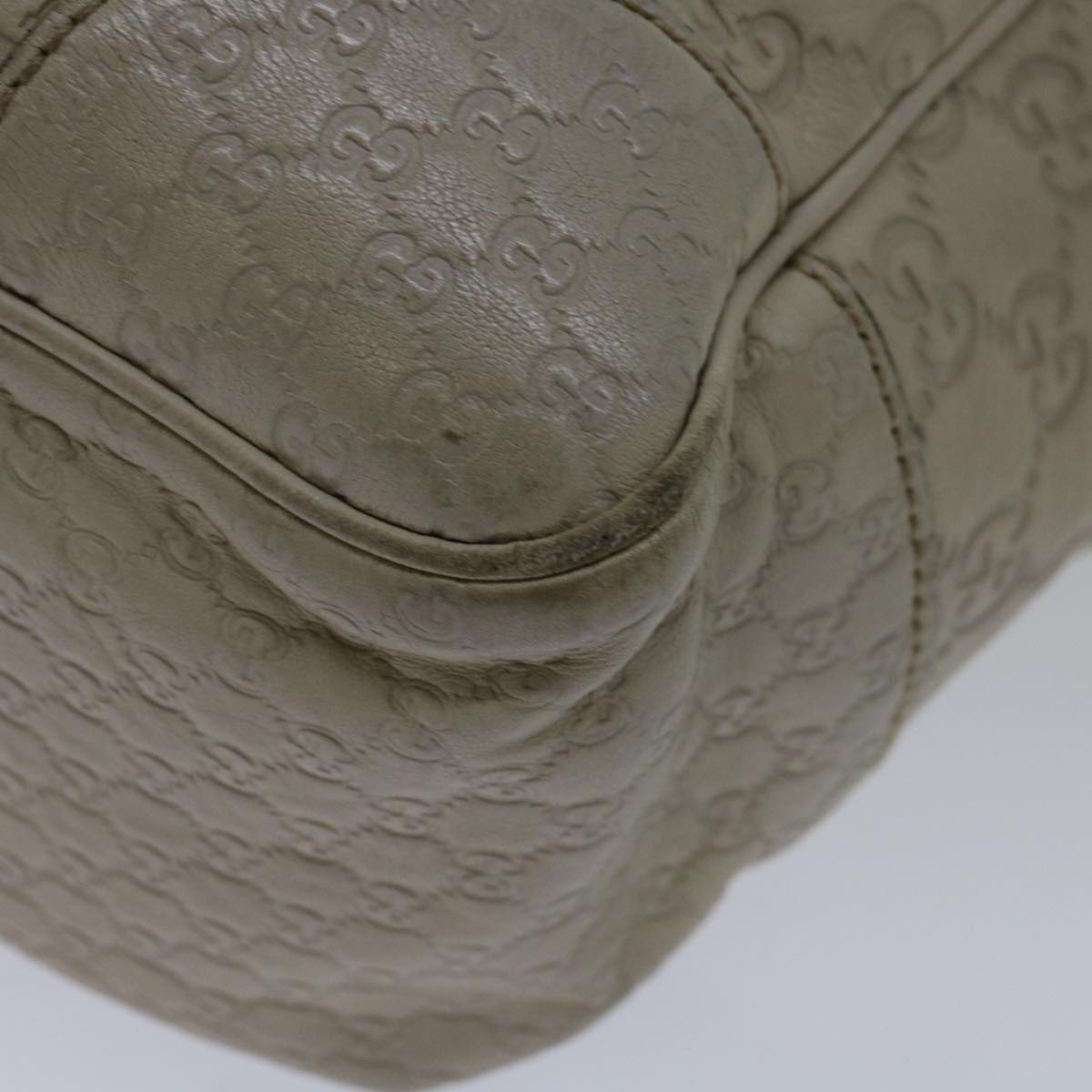 Gucci Guccissima
