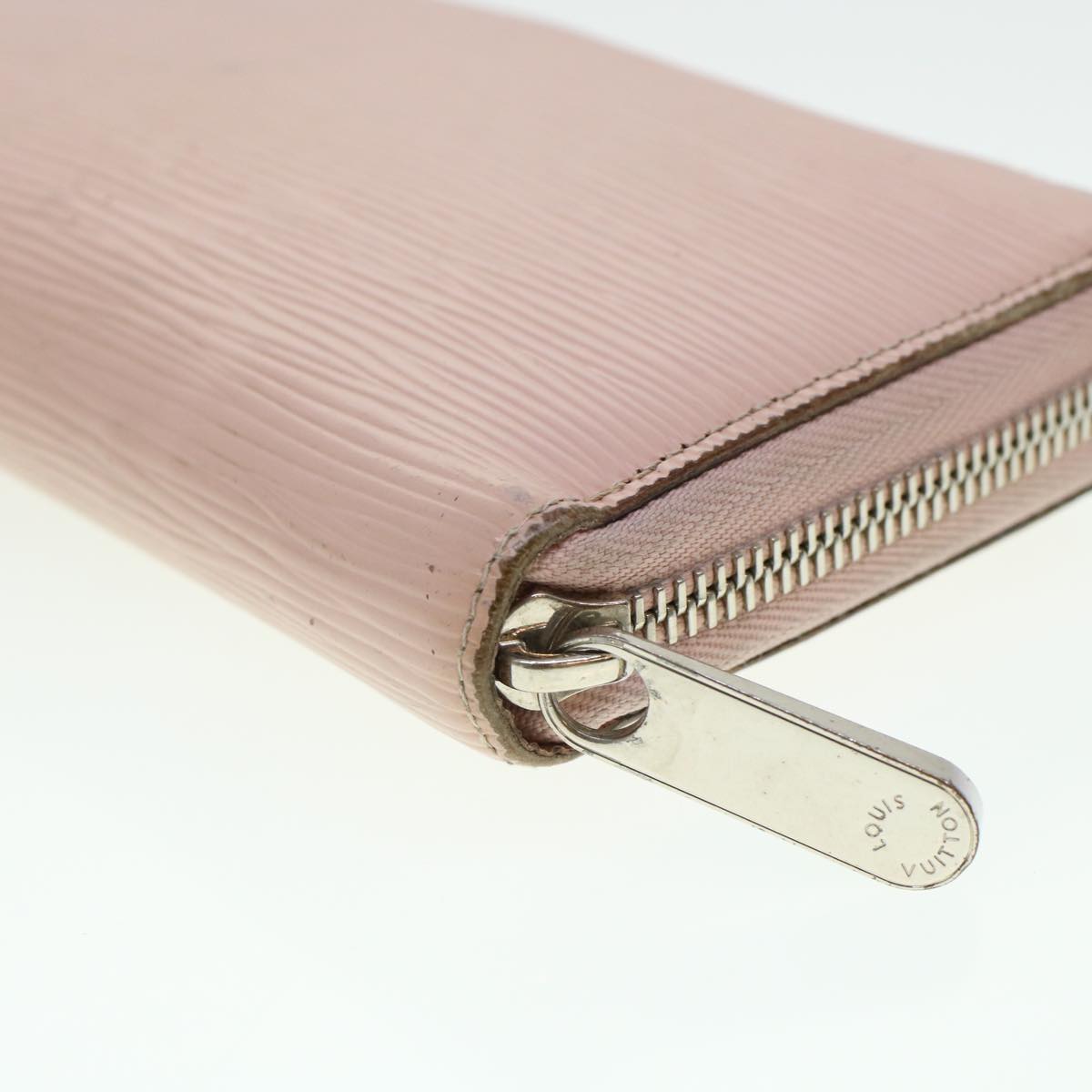 Louis Vuitton Zippy wallet
