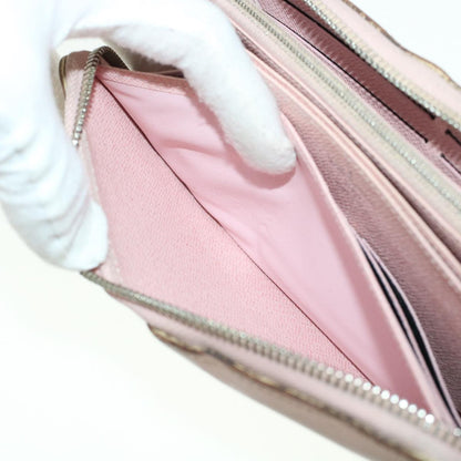Louis Vuitton Zippy wallet
