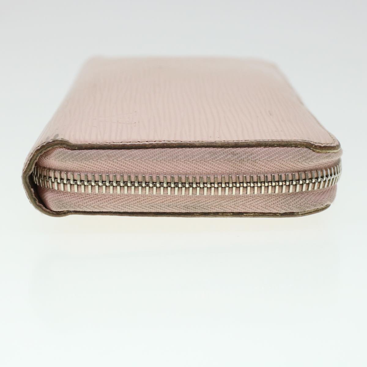 Louis Vuitton Zippy wallet