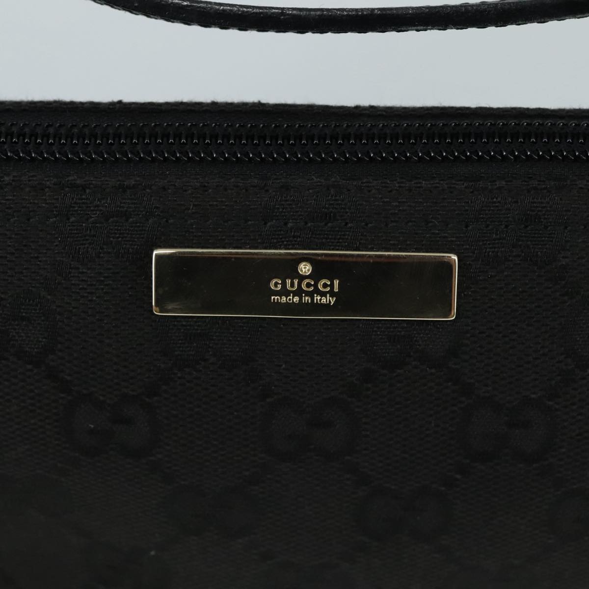 Gucci Baguette