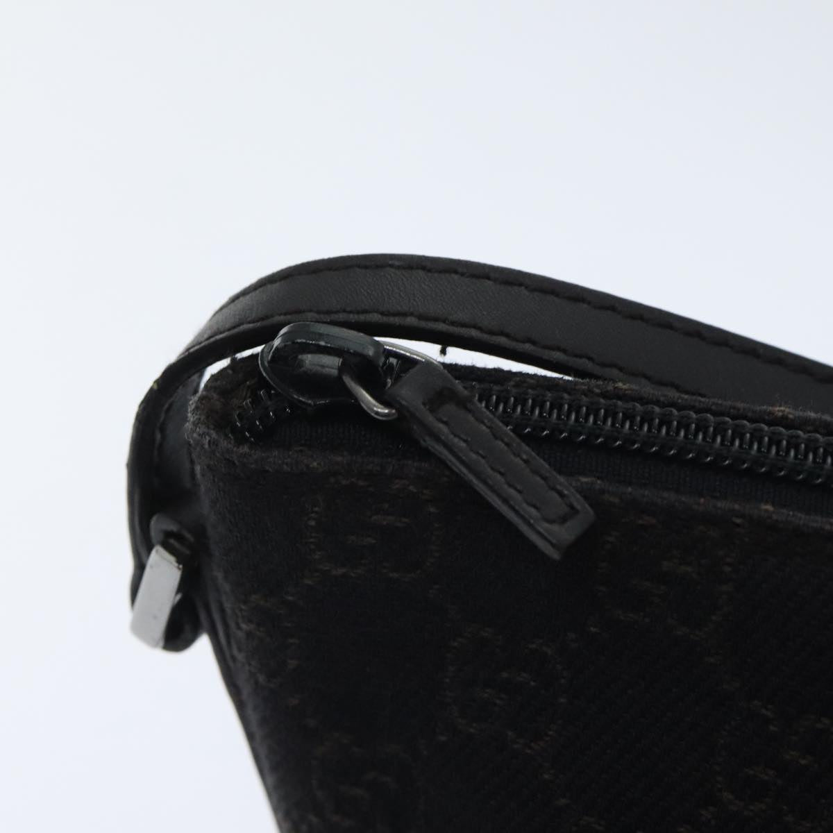 Gucci Baguette